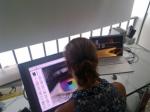 Trabajamos con dos pantallas para ampliar el espacio de trabajo